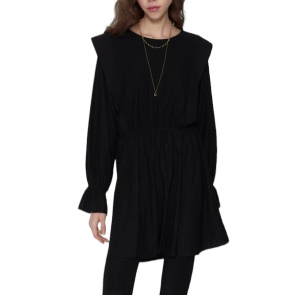 ZARA long sleeve textured dress with ruffles - Picture 1 of 7